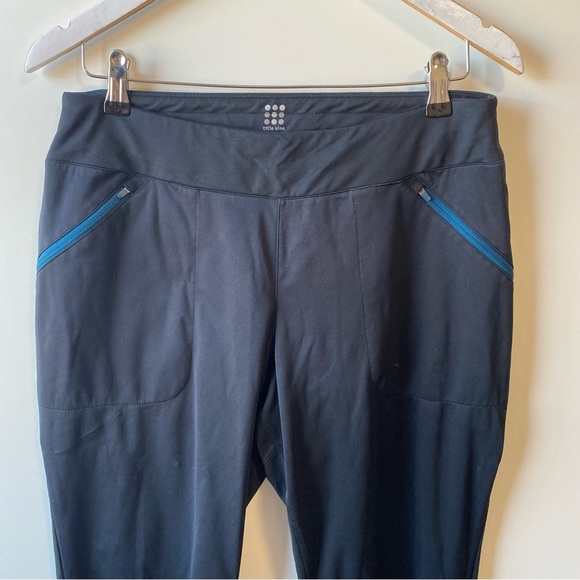 TITLE NINE Snow Slayer 2.0 Black Soft Shell Pants Womens 10 - Picture 3 of 12